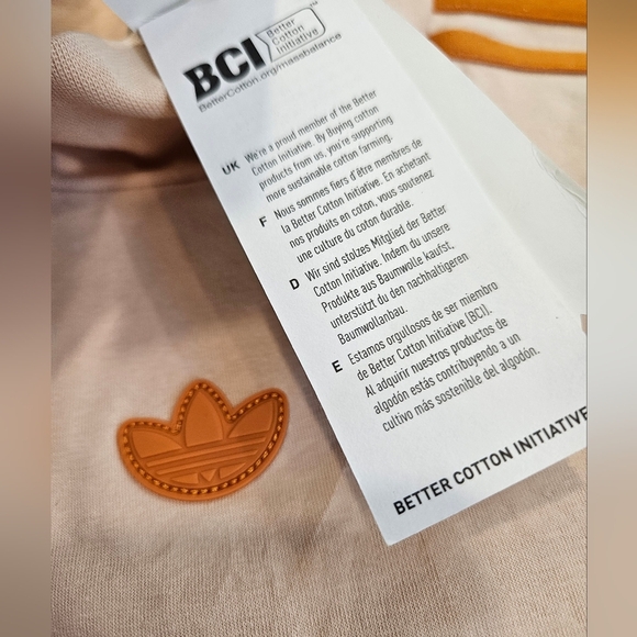 NEW 🍑 adidas Cropped Tight Fit Metallic-Stripe Long Sleeve Tee - SIZE L - Picture 9 of 13